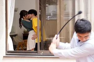 Anh gia sư và cô học trò ở tuổi dậy thì tò mò chuyện tình dục
