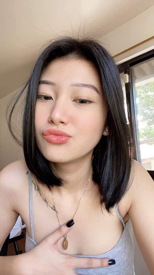 Ui Kinari, a seductive Asian nurse, provides a mind-blowing oral job session with a sloppy dreamer. A crazy Japanese nurse named Ui Kinari, with her colleague in tow, is antsy to blow his pecker and feel it grow within her lips.